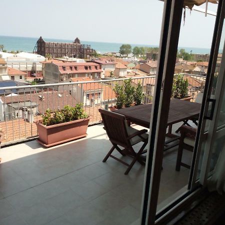 Sky Wellness Apartment Porto SantʼElpidio المظهر الخارجي الصورة
